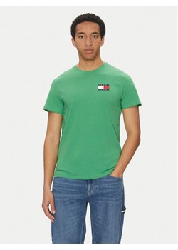 Tommy Jeans T-Shirt Essential DM0DM20740 Zielony Slim Fit ze sklepu MODIVO w kategorii T-shirty męskie - zdjęcie 181099106