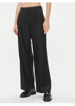 Tommy Hilfiger Spodnie materiałowe WW0WW39707 Czarny Wide Leg ze sklepu MODIVO w kategorii Spodnie damskie - zdjęcie 181099368