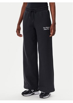 New Balance Spodnie dresowe WP51954 Czarny Wide Leg ze sklepu MODIVO w kategorii Spodnie damskie - zdjęcie 181099985