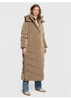 Calvin Klein Kurtka zimowa Modern K20K205127 Beżowy Regular Fit ze sklepu MODIVO w kategorii Kurtki damskie - zdjęcie 181101625