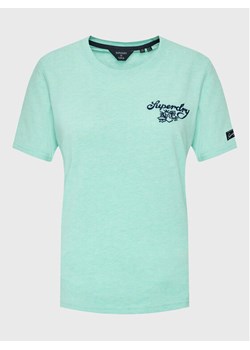 Superdry T-Shirt Vintage Pride In Craft W1010784A Zielony Regular Fit ze sklepu MODIVO w kategorii Bluzki damskie - zdjęcie 181101687