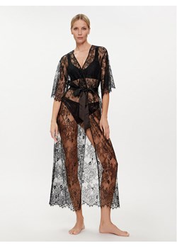 Guess Kimono O4GX10 KC9S0 Czarny Regular Fit - id: 0000303743574 - marki Guess - 181101839 Guess Kimono O4GX10 KC9S0 Czarny Regular Fit ze sklepu MODIVO w kategorii Odzież plażowa - zdjęcie 181101839