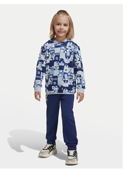 adidas Dres Disney Mickey Mouse JD4551 Niebieski Regular Fit ze sklepu MODIVO w kategorii Dresy dziewczęce - zdjęcie 181102769