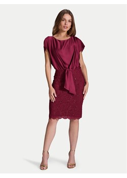 Swing Sukienka koktajlowa 5AI10900 Bordowy Regular Fit ze sklepu MODIVO w kategorii Sukienki - zdjęcie 181103348