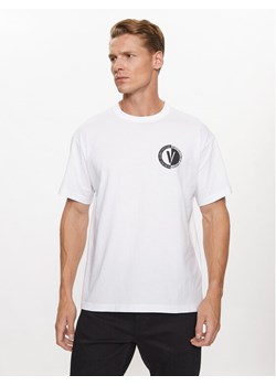 Versace Jeans Couture T-Shirt 75GAHG07 Biały Regular Fit ze sklepu MODIVO w kategorii T-shirty męskie - zdjęcie 181103425