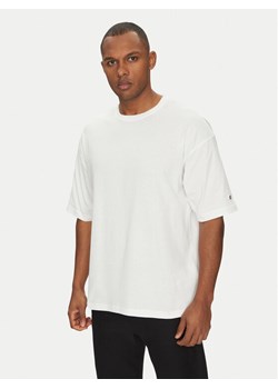 Champion T-Shirt 220714 Biały Standard Fit ze sklepu MODIVO w kategorii T-shirty męskie - zdjęcie 181103627