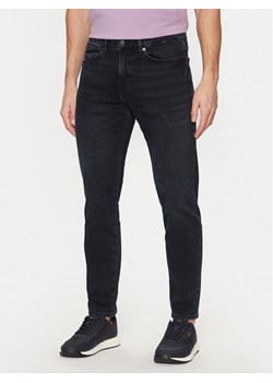 BOSS Jeansy Maine 50532541 Granatowy Regular Fit ze sklepu MODIVO w kategorii Jeansy męskie - zdjęcie 181104977