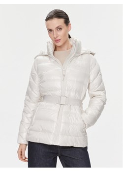 Calvin Klein Kurtka zimowa Ess K20K206090 Écru Slim Fit ze sklepu MODIVO w kategorii Kurtki damskie - zdjęcie 181105359