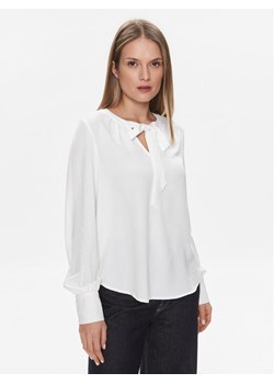 Vero Moda Bluzka Alva 10300577 Biały Regular Fit ze sklepu MODIVO w kategorii Bluzki damskie - zdjęcie 181106359