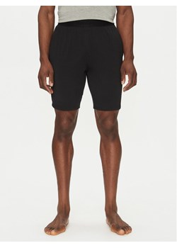 Calvin Klein Underwear Szorty piżamowe LV00NM2824 Czarny Regular Fit ze sklepu MODIVO w kategorii Piżamy męskie - zdjęcie 181107229