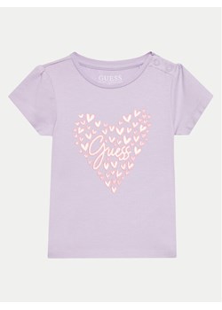 Guess T-Shirt A4GI01 K6YW4 Fioletowy Regular Fit - id: 0000303511357 - marki Guess - 181108068 Guess T-Shirt A4GI01 K6YW4 Fioletowy Regular Fit ze sklepu MODIVO w kategorii Bluzki dziewczęce - zdjęcie 181108068