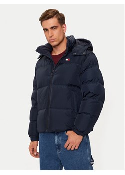 Tommy Jeans Kurtka puchowa Alaska DM0DM20479 Granatowy Regular Fit ze sklepu MODIVO w kategorii Kurtki męskie - zdjęcie 181109288
