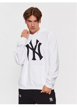 47 Brand Bluza New York Yankees BB017PEMIBR544118WW Écru Regular Fit ze sklepu MODIVO w kategorii Bluzy męskie - zdjęcie 181110688