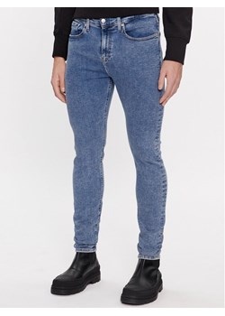 Calvin Klein Jeans Jeansy J30J323866 Niebieski Skinny Fit ze sklepu MODIVO w kategorii Jeansy męskie - zdjęcie 181111108