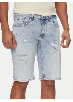 Tommy Jeans Szorty jeansowe Ronnie DM0DM18796 Niebieski Slim Fit ze sklepu MODIVO w kategorii Spodenki męskie - zdjęcie 181111318