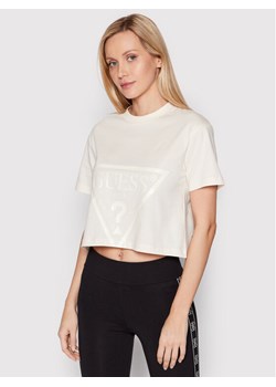 Guess T-Shirt V2YI06 K8HM0 Beżowy Regular Fit ze sklepu MODIVO w kategorii Bluzki damskie - zdjęcie 181111576