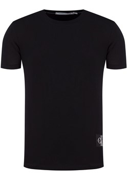 Calvin Klein Jeans T-Shirt Essential J30J315319 Czarny Regular Fit ze sklepu MODIVO w kategorii T-shirty męskie - zdjęcie 181112495