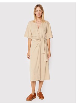 InWear Sukienka codzienna Jail 30107312 Beżowy Loose Fit ze sklepu MODIVO w kategorii Sukienki - zdjęcie 181112908