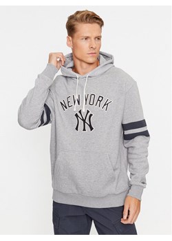 New Era Bluza Lifestyle Neyyan 60416316 Szary Regular Fit ze sklepu MODIVO w kategorii Bluzy męskie - zdjęcie 181113349