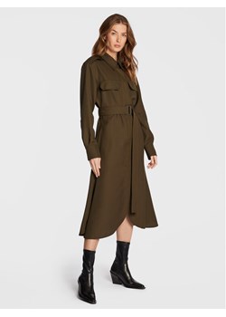 Victoria Victoria Beckham Sukienka koszulowa 1322WDR003876B Khaki Regular Fit ze sklepu MODIVO w kategorii Sukienki - zdjęcie 181114929