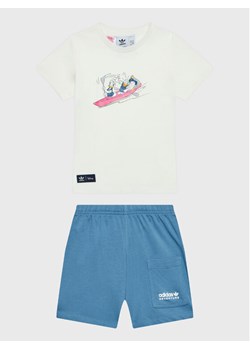 adidas Komplet t-shirt i szorty sportowe Disney Mickey And Friends HK9780 Kolorowy Regular Fit ze sklepu MODIVO w kategorii Komplety chłopięce - zdjęcie 181115607