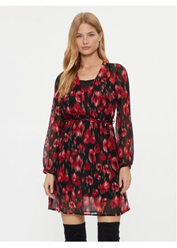 ONLY Sukienka codzienna 15305034 Czerwony Regular Fit ze sklepu MODIVO w kategorii Sukienki - zdjęcie 181117718
