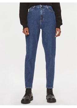 Calvin Klein Jeans Jeansy J20J221589 Niebieski Mom Fit ze sklepu MODIVO w kategorii Jeansy damskie - zdjęcie 181117987