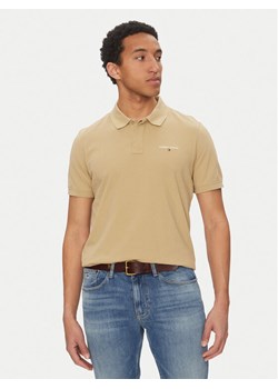 Tommy Jeans Polo Linear DM0DM20914 Beżowy Regular Fit ze sklepu MODIVO w kategorii T-shirty męskie - zdjęcie 181118349