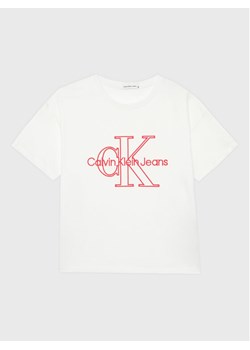 Calvin Klein Jeans T-Shirt Monogram IG0IG01944 Biały Regular Fit ze sklepu MODIVO w kategorii Bluzki dziewczęce - zdjęcie 181118356