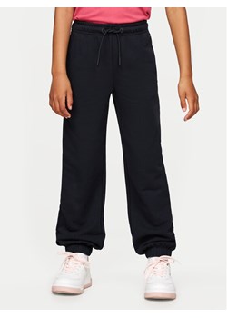 Tommy Hilfiger Spodnie dresowe KG0KG08386 Granatowy Relaxed Fit ze sklepu MODIVO w kategorii Spodnie dziewczęce - zdjęcie 181119145