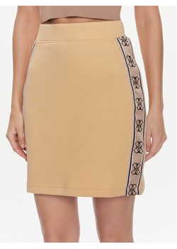 Guess Spódnica mini Cymone V3BD03 KB3P2 Beżowy Regular Fit ze sklepu MODIVO w kategorii Spódnice - zdjęcie 181120066