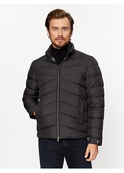 Woolrich Kurtka puchowa Sundance CFWOOU0843MRUT2635 Czarny Regular Fit ze sklepu MODIVO w kategorii Kurtki męskie - zdjęcie 181120359