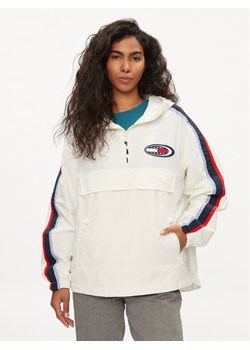 Tommy Jeans Kurtka anorak Archive Chicago DW0DW18151 Biały Regular Fit ze sklepu MODIVO w kategorii Kurtki damskie - zdjęcie 181120787