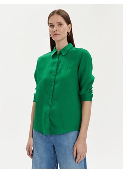 Tommy Hilfiger Koszula WW0WW42037 Zielony Relaxed Fit ze sklepu MODIVO w kategorii Koszule damskie - zdjęcie 181121659