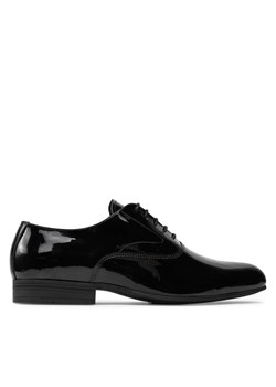 Calvin Klein Półbuty Oxford Pat HM0HM01600 Czarny ze sklepu MODIVO w kategorii Buty eleganckie męskie - zdjęcie 181121777