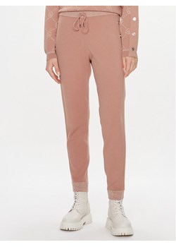 Liu Jo Sport Spodnie materiałowe TF3207 MA63L Różowy Slim Fit ze sklepu MODIVO w kategorii Spodnie damskie - zdjęcie 181121778