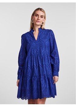 YAS Sukienka codzienna 26027162 Niebieski Regular Fit ze sklepu MODIVO w kategorii Sukienki - zdjęcie 181121799