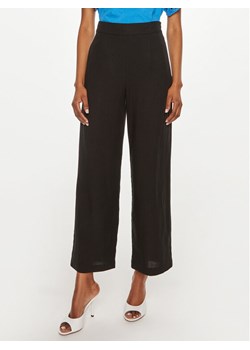 United Colors Of Benetton Spodnie materiałowe 4ENBDF06Q Czarny Relaxed Fit ze sklepu MODIVO w kategorii Spodnie damskie - zdjęcie 181123007