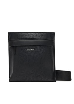 Calvin Klein Saszetka Ck Must Flatpack Xs K50K512941 Czarny ze sklepu MODIVO w kategorii Torby męskie - zdjęcie 181123888