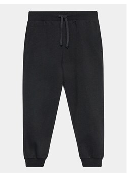 United Colors Of Benetton Spodnie dresowe 3N2ZCF04I Czarny Regular Fit ze sklepu MODIVO w kategorii Spodnie chłopięce - zdjęcie 181126528