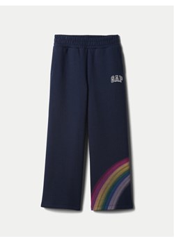 Gap Spodnie dresowe 541968-01 Granatowy Regular Fit ze sklepu MODIVO w kategorii Spodnie chłopięce - zdjęcie 181127487