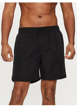 Guess Szorty kąpielowe F4GT01 WG282 Czarny Regular Fit ze sklepu MODIVO w kategorii Kąpielówki - zdjęcie 181127626