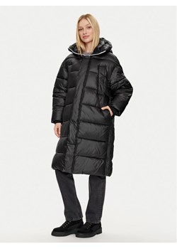 REPLAY Kurtka zimowa W7800.000.84198 Czarny Oversize ze sklepu MODIVO w kategorii Kurtki damskie - zdjęcie 181129476