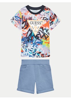 Guess Komplet t-shirt i szorty sportowe N4GG12 K8HM3 Kolorowy Regular Fit ze sklepu MODIVO w kategorii Komplety chłopięce - zdjęcie 181129676