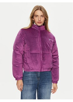 Guess Kurtka zimowa V4BL03 KBXI2 Fioletowy Regular Fit ze sklepu MODIVO w kategorii Kurtki damskie - zdjęcie 181130006