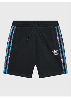 adidas Szorty sportowe Camo HK0325 Czarny Regular Fit ze sklepu MODIVO w kategorii Spodenki chłopięce - zdjęcie 181130059