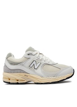 New Balance Sneakersy M2002RIA Biały ze sklepu MODIVO w kategorii Buty sportowe męskie - zdjęcie 181130536