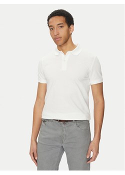 Geox Polo M5511B T3240 F2128 Biały Regular Fit ze sklepu MODIVO w kategorii T-shirty męskie - zdjęcie 181131456