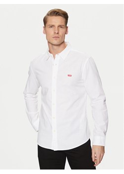 Levi's® Koszula Long Sleeved Shirt 86625-0002 Biały Slim Fit ze sklepu MODIVO w kategorii Koszule męskie - zdjęcie 181131619