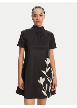 STAUD Sukienka koktajlowa Ilana R25R2208CT Czarny Regular Fit ze sklepu MODIVO w kategorii Sukienki - zdjęcie 181131918